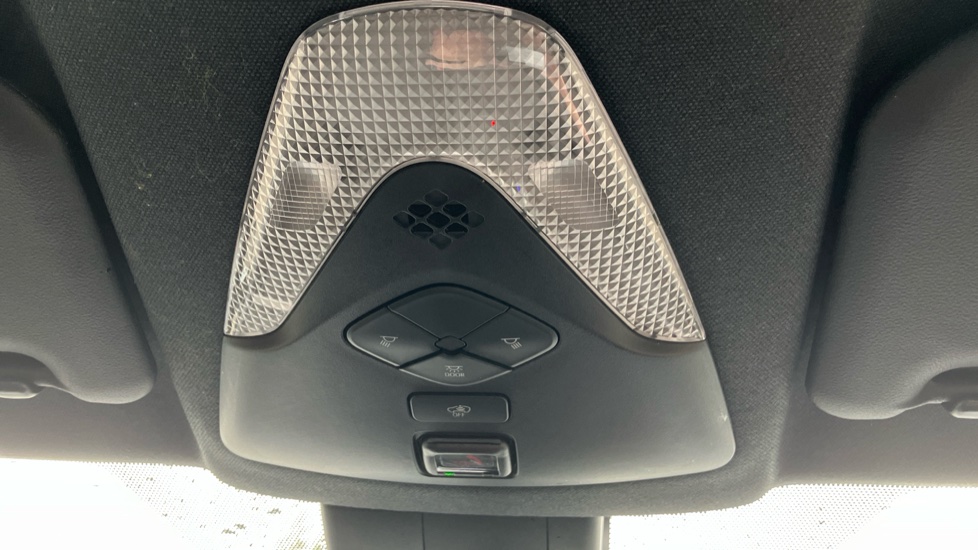 Toyota C-HR 1.8 Hybrid Icon 5dr CVT Hybrid Hatchback - Image 27