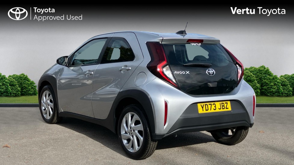 Toyota Aygo X 1.0 VVT-i Pure 5dr Auto Petrol Hatchback - Image 4