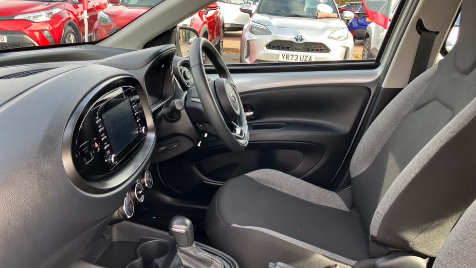 Toyota Aygo X 1.0 VVT-i Pure 5dr Auto Petrol Hatchback - Image 5