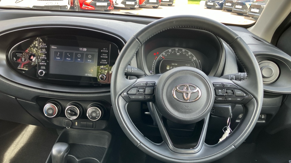 Toyota Aygo X 1.0 VVT-i Pure 5dr Auto Petrol Hatchback - Image 7