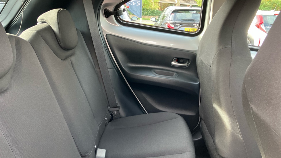 Toyota Aygo X 1.0 VVT-i Pure 5dr Auto Petrol Hatchback - Image 8