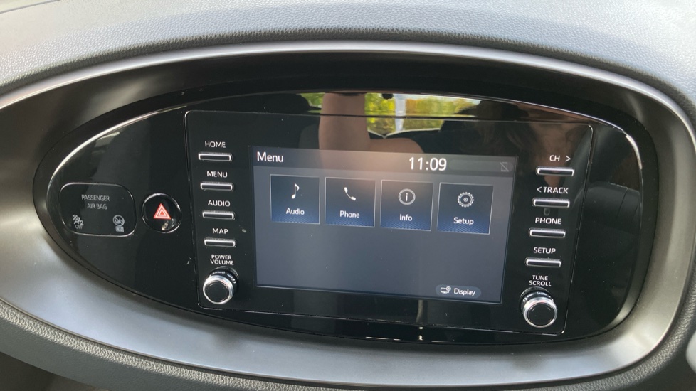 Toyota Aygo X 1.0 VVT-i Pure 5dr Auto Petrol Hatchback - Image 9