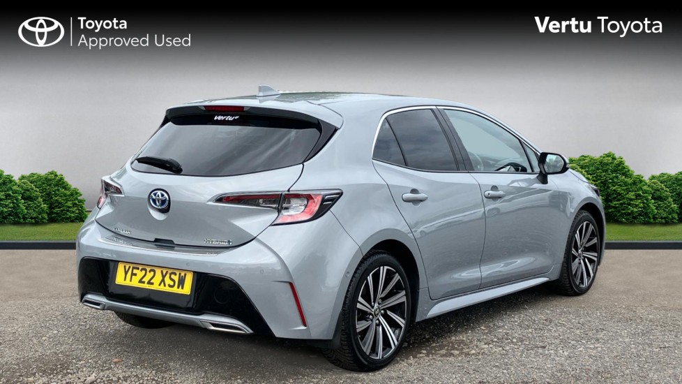 Toyota Corolla 2.0 VVT-i Hybrid Design 5dr CVT Hybrid Hatchback - Image 2