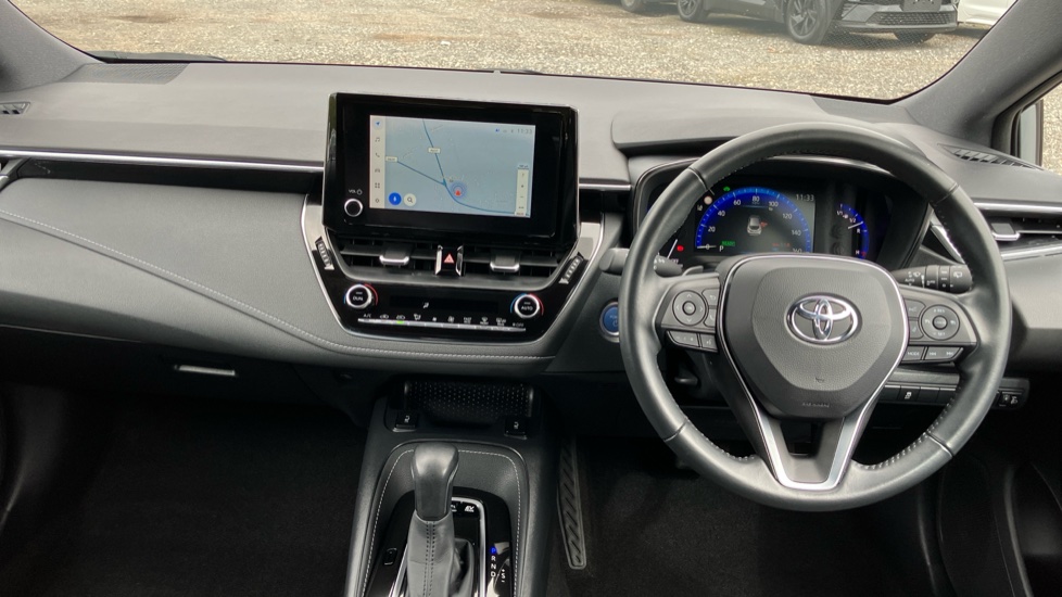 Toyota Corolla 2.0 VVT-i Hybrid Design 5dr CVT Hybrid Hatchback - Image 6