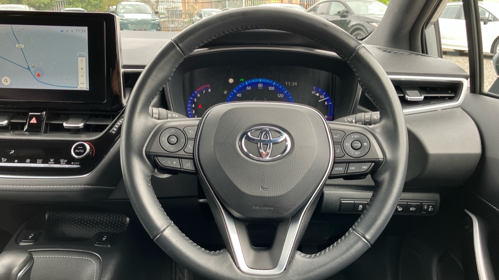 Toyota Corolla 2.0 VVT-i Hybrid Design 5dr CVT Hybrid Hatchback - Image 10