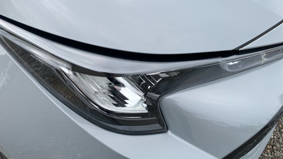 Toyota Corolla 2.0 VVT-i Hybrid Design 5dr CVT Hybrid Hatchback - Image 20