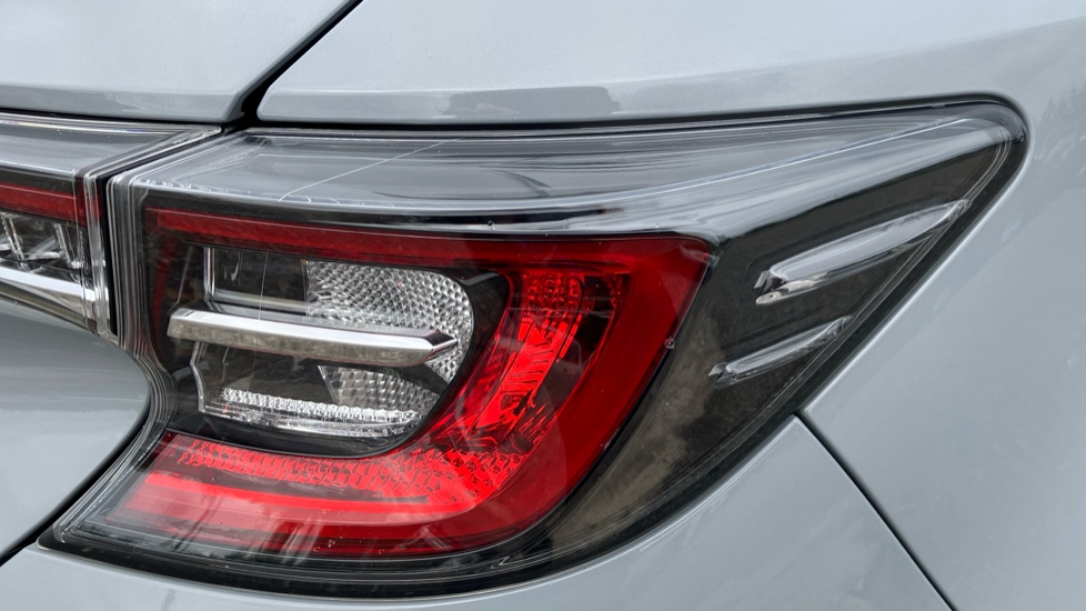 Toyota Corolla 2.0 VVT-i Hybrid Design 5dr CVT Hybrid Hatchback - Image 21