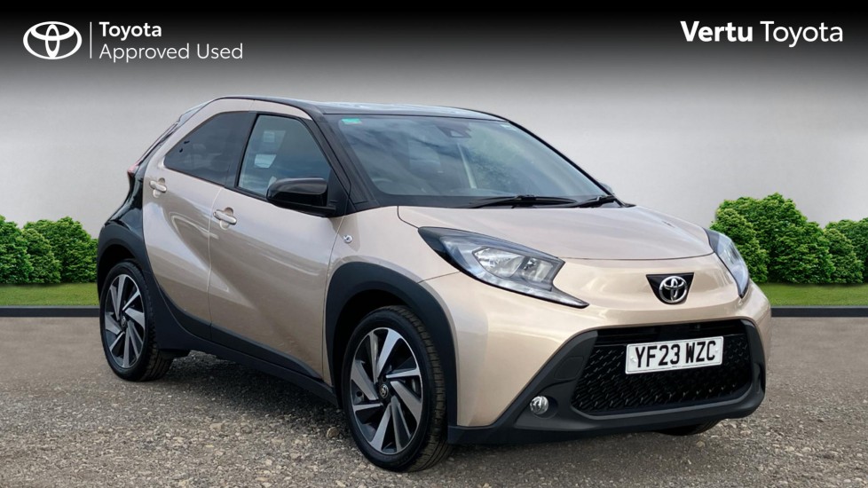 Toyota Aygo X 1.0 VVT-i Edge 5dr Auto Petrol Hatchback - Image 1