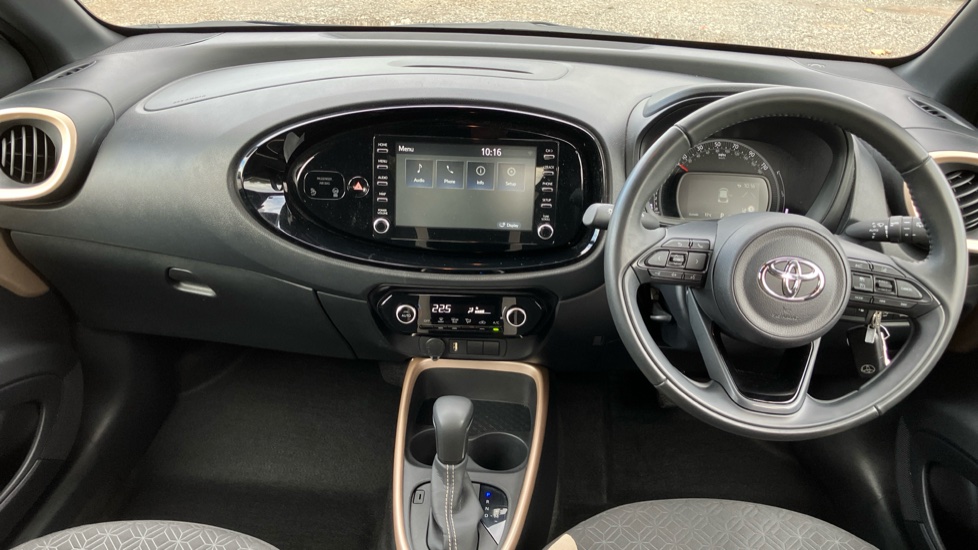 Toyota Aygo X 1.0 VVT-i Edge 5dr Auto Petrol Hatchback - Image 6