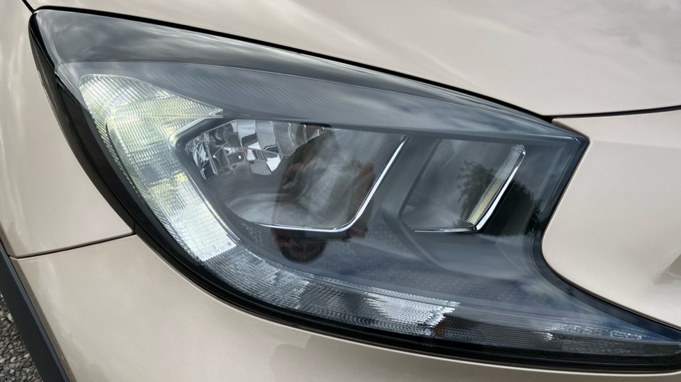 Toyota Aygo X 1.0 VVT-i Edge 5dr Auto Petrol Hatchback - Image 20