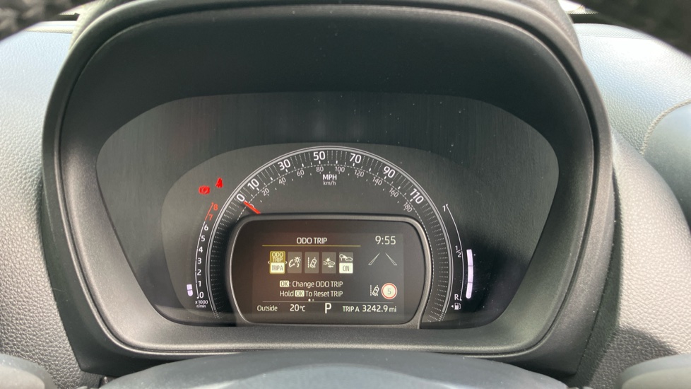 Toyota Aygo X 1.0 VVT-i Edge 5dr Auto Petrol Hatchback - Image 11