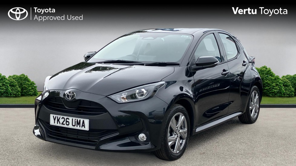 Toyota Yaris 1.5 Hybrid Icon 5dr CVT Hybrid Hatchback - Image 3