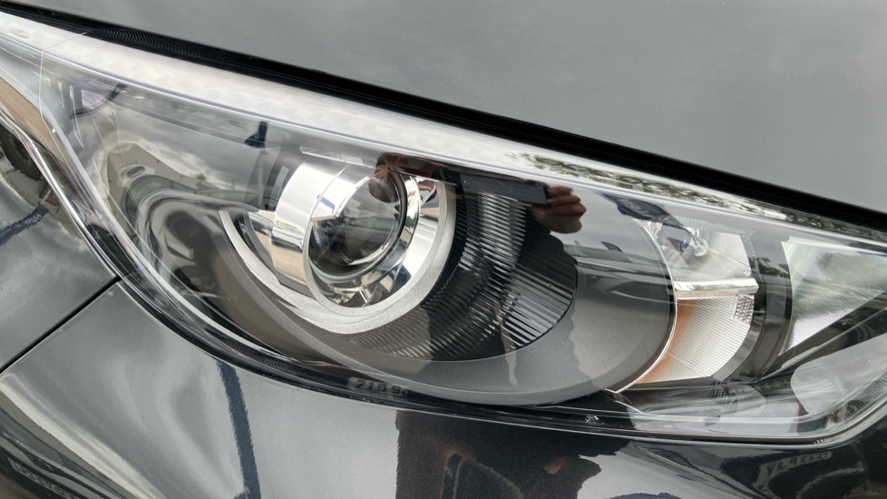 Toyota Yaris 1.5 Hybrid Icon 5dr CVT Hybrid Hatchback - Image 20