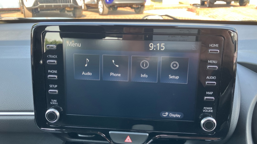 Toyota Yaris Cross 1.5 Hybrid Icon 5dr CVT Hybrid Estate - Image 9