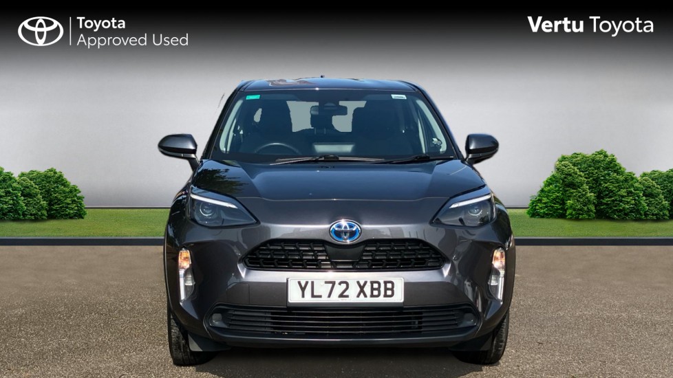 Toyota Yaris Cross 1.5 Hybrid Icon 5dr CVT Hybrid Estate - Image 22