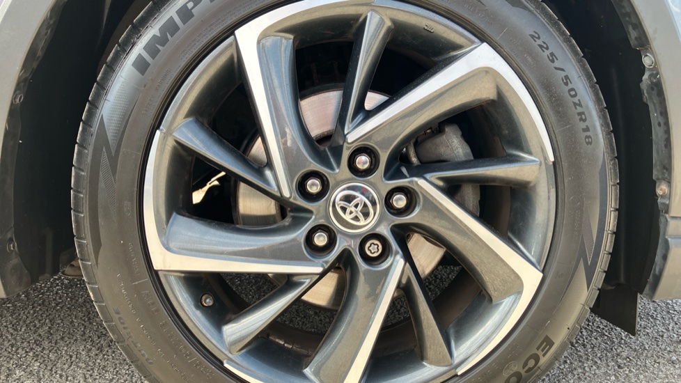 Toyota C-HR 1.8 Hybrid Dynamic 5dr CVT Hybrid Hatchback - Image 25