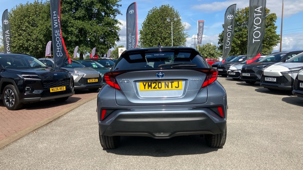 Toyota C-HR 1.8 Hybrid Dynamic 5dr CVT Hybrid Hatchback - Image 26