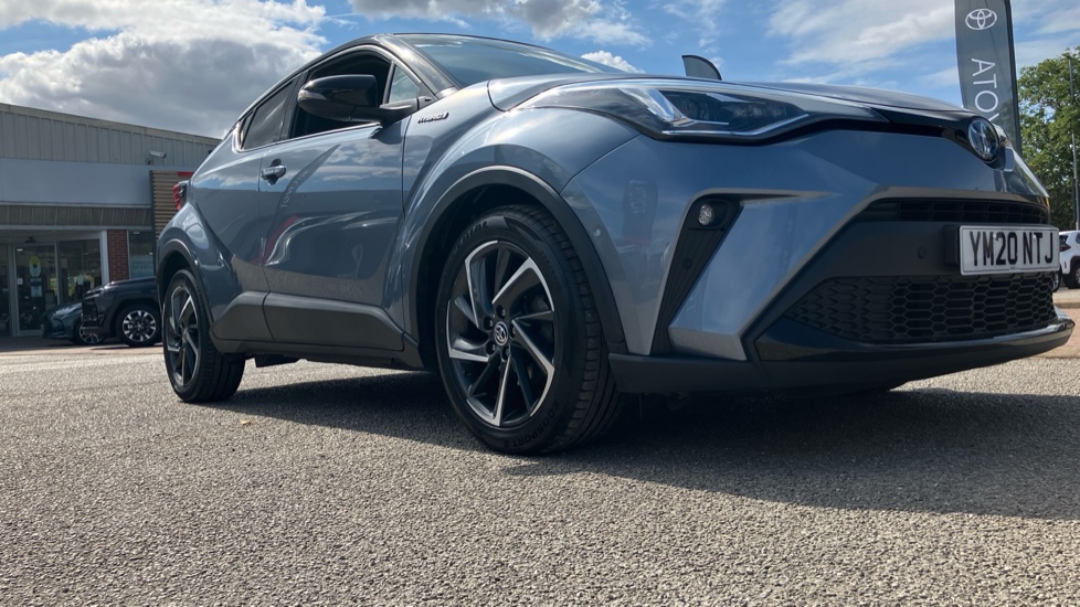 Toyota C-HR 1.8 Hybrid Dynamic 5dr CVT Hybrid Hatchback - Image 42