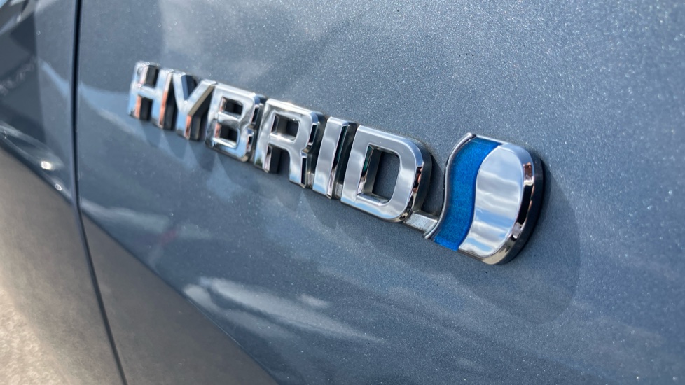 Toyota C-HR 1.8 Hybrid Dynamic 5dr CVT Hybrid Hatchback - Image 44