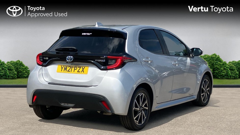 Toyota Yaris 1.5 Hybrid Design 5dr CVT Hybrid Hatchback - Image 2