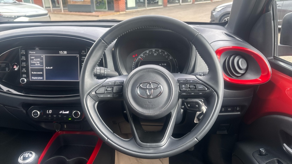 Toyota Aygo X 1.0 VVT-i Edge 5dr Petrol Hatchback - Image 7
