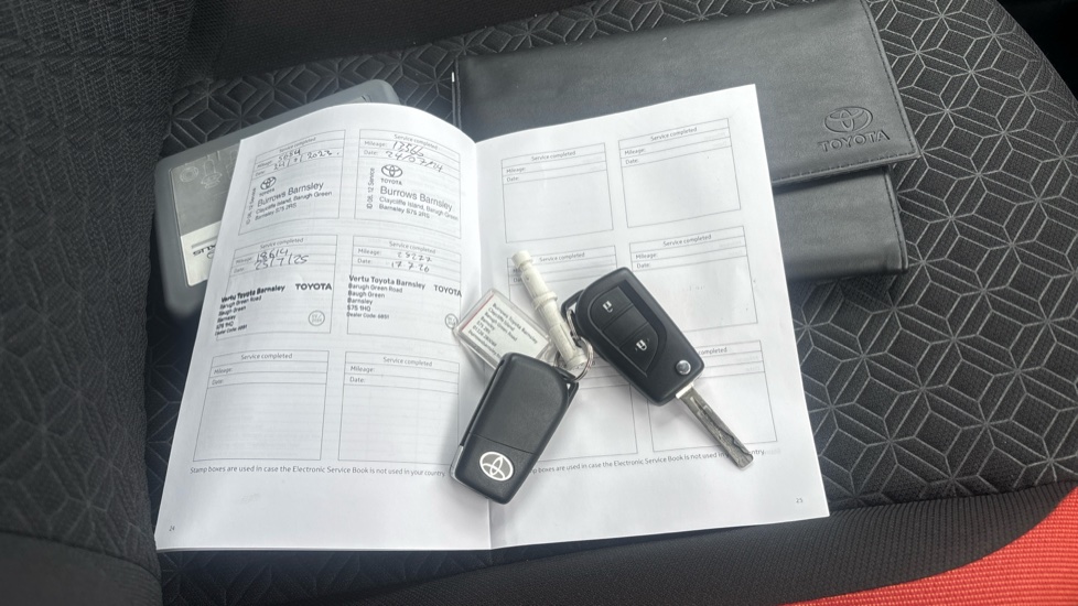 Toyota Aygo X 1.0 VVT-i Edge 5dr Petrol Hatchback - Image 28