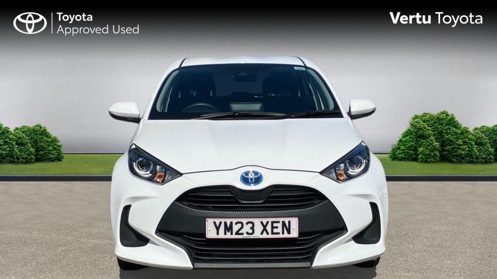 Toyota Yaris 1.5 Hybrid Icon 5dr CVT Hybrid Hatchback - Image 22