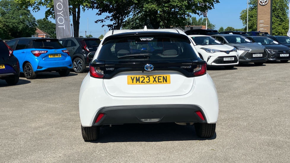 Toyota Yaris 1.5 Hybrid Icon 5dr CVT Hybrid Hatchback - Image 26