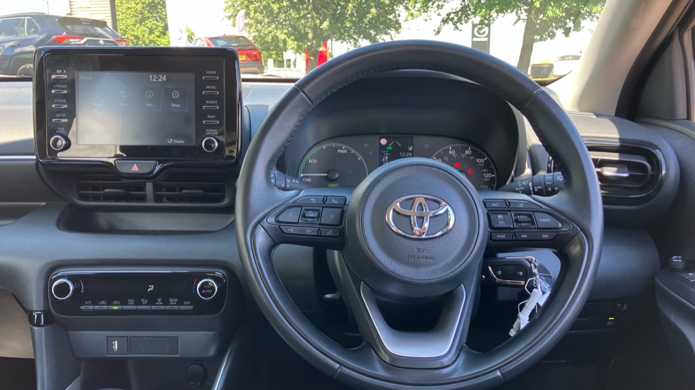 Toyota Yaris 1.5 Hybrid Icon 5dr CVT Hybrid Hatchback - Image 7