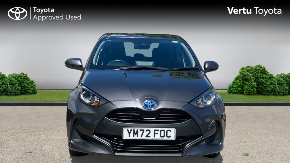 Toyota Yaris 1.5 Hybrid Icon 5dr CVT Hybrid Hatchback - Image 22