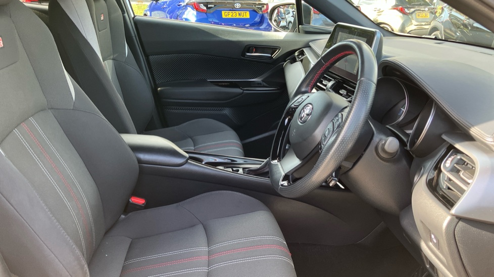 Toyota C-HR 1.8 Hybrid GR Sport 5dr CVT Hybrid Hatchback - Image 12