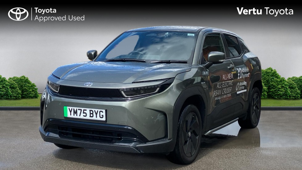 Toyota Urbancruiser 128kW Design 61kWh 5dr Auto Electric Estate - Image 3