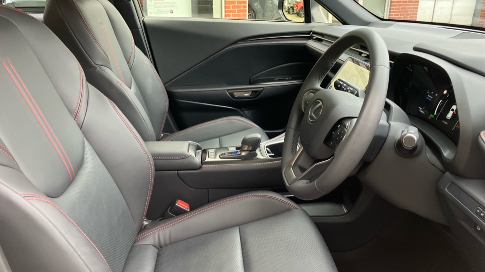 Lexus LBX 1.5 Premium Plus 5dr E-CVT Hybrid Hatchback - Image 12