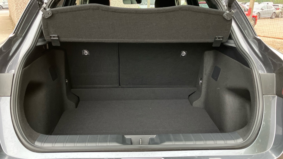 Lexus LBX 1.5 Premium Plus 5dr E-CVT Hybrid Hatchback - Image 13