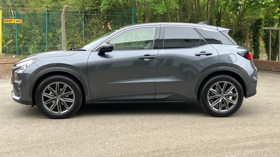 Lexus LBX 1.5 Premium Plus 5dr E-CVT Hybrid Hatchback - Image 24
