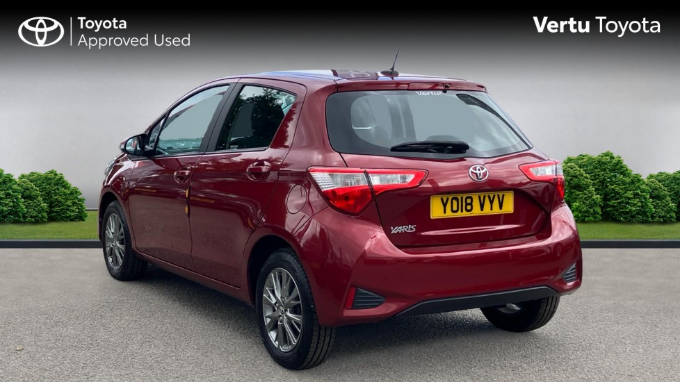 Toyota Yaris 1.5 VVT-i Icon 5dr Petrol Hatchback - Image 4