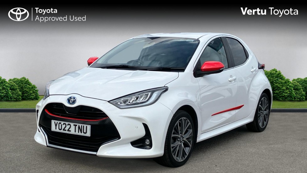 Toyota Yaris 1.5 Hybrid Excel 5dr CVT Hybrid Hatchback - Image 3