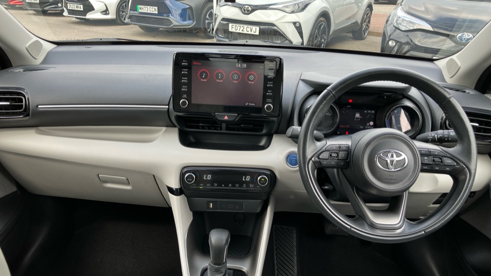 Toyota Yaris 1.5 Hybrid Excel 5dr CVT Hybrid Hatchback - Image 6