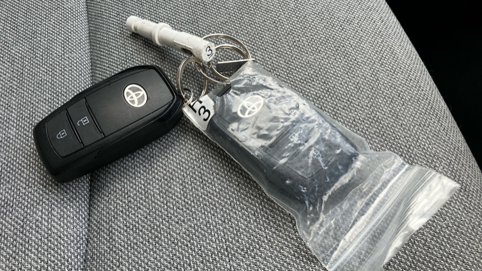 Toyota Yaris 1.5 Hybrid Excel 5dr CVT Hybrid Hatchback - Image 28