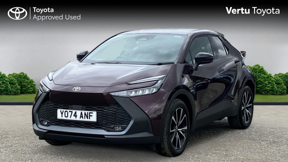 Toyota C-HR 2.0 PHEV Design 5dr CVT Hatchback - Image 3