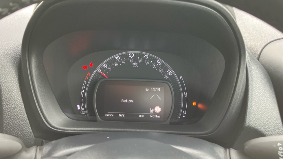 Toyota Aygo X 1.0 VVT-i Pure 5dr Petrol Hatchback - Image 11