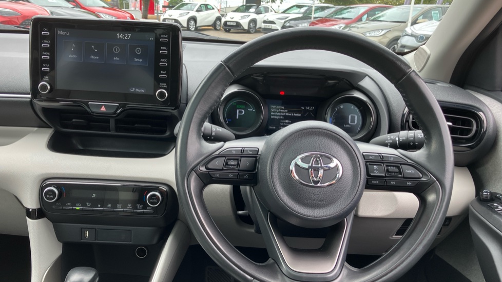 Toyota Yaris 1.5 Hybrid Excel 5dr CVT Hybrid Hatchback - Image 7