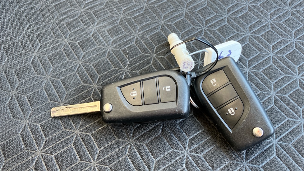 Toyota Aygo X 1.0 VVT-i Edge 5dr Petrol Hatchback - Image 28