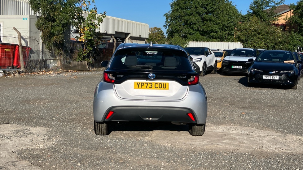 Toyota Yaris 1.5 Hybrid Icon 5dr CVT Hybrid Hatchback - Image 26