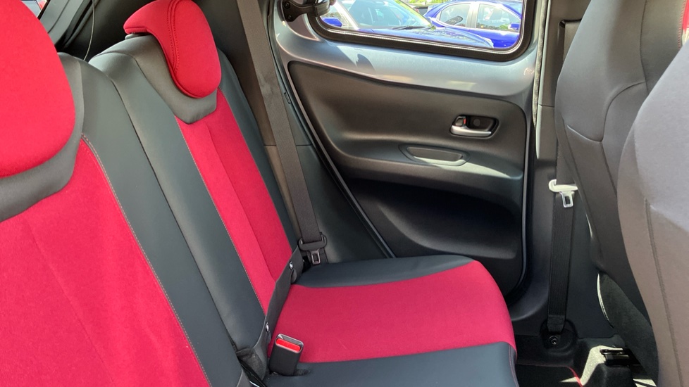 Toyota Aygo X 1.0 VVT-i Undercover 5dr Petrol Hatchback - Image 8