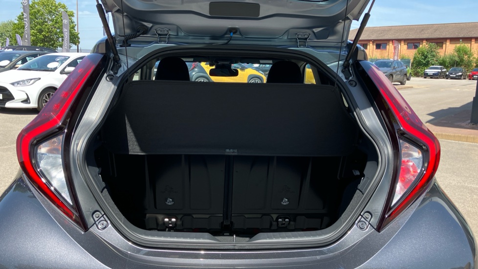 Toyota Aygo X 1.0 VVT-i Undercover 5dr Petrol Hatchback - Image 13