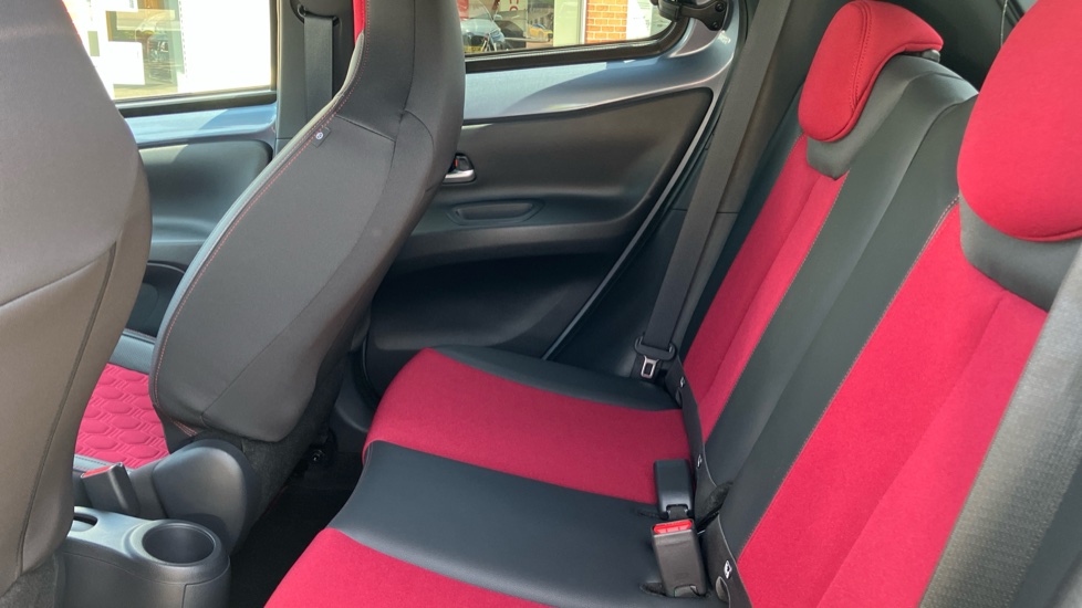 Toyota Aygo X 1.0 VVT-i Undercover 5dr Petrol Hatchback - Image 15