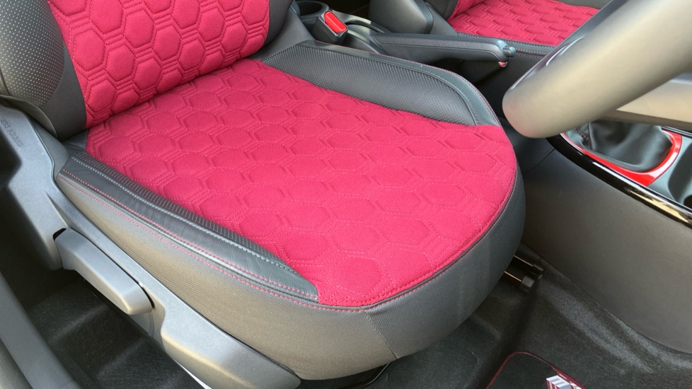 Toyota Aygo X 1.0 VVT-i Undercover 5dr Petrol Hatchback - Image 17