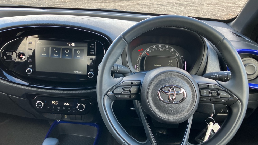 Toyota Aygo X 1.0 VVT-i Edge 5dr Auto Petrol Hatchback - Image 7