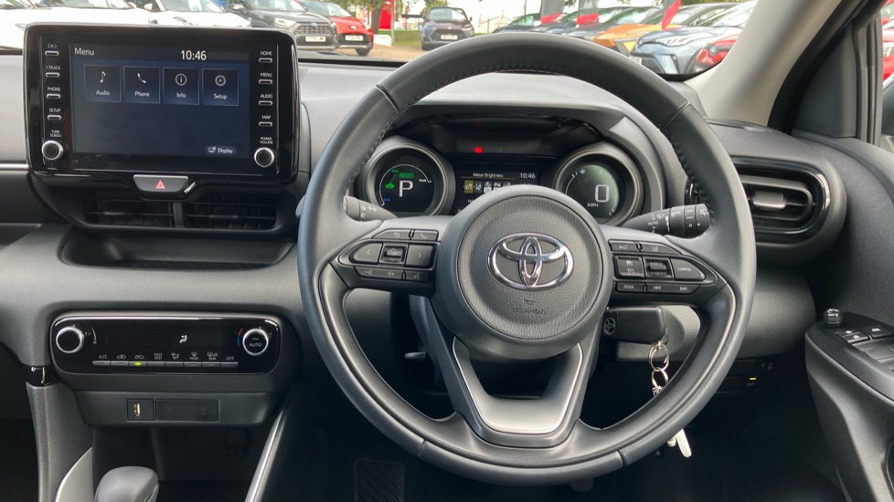Toyota Yaris 1.5 Hybrid Design 5dr CVT Hybrid Hatchback - Image 7